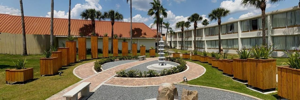 West Wing Hotel, Ascend Hotel Collection Tampa Exterior photo