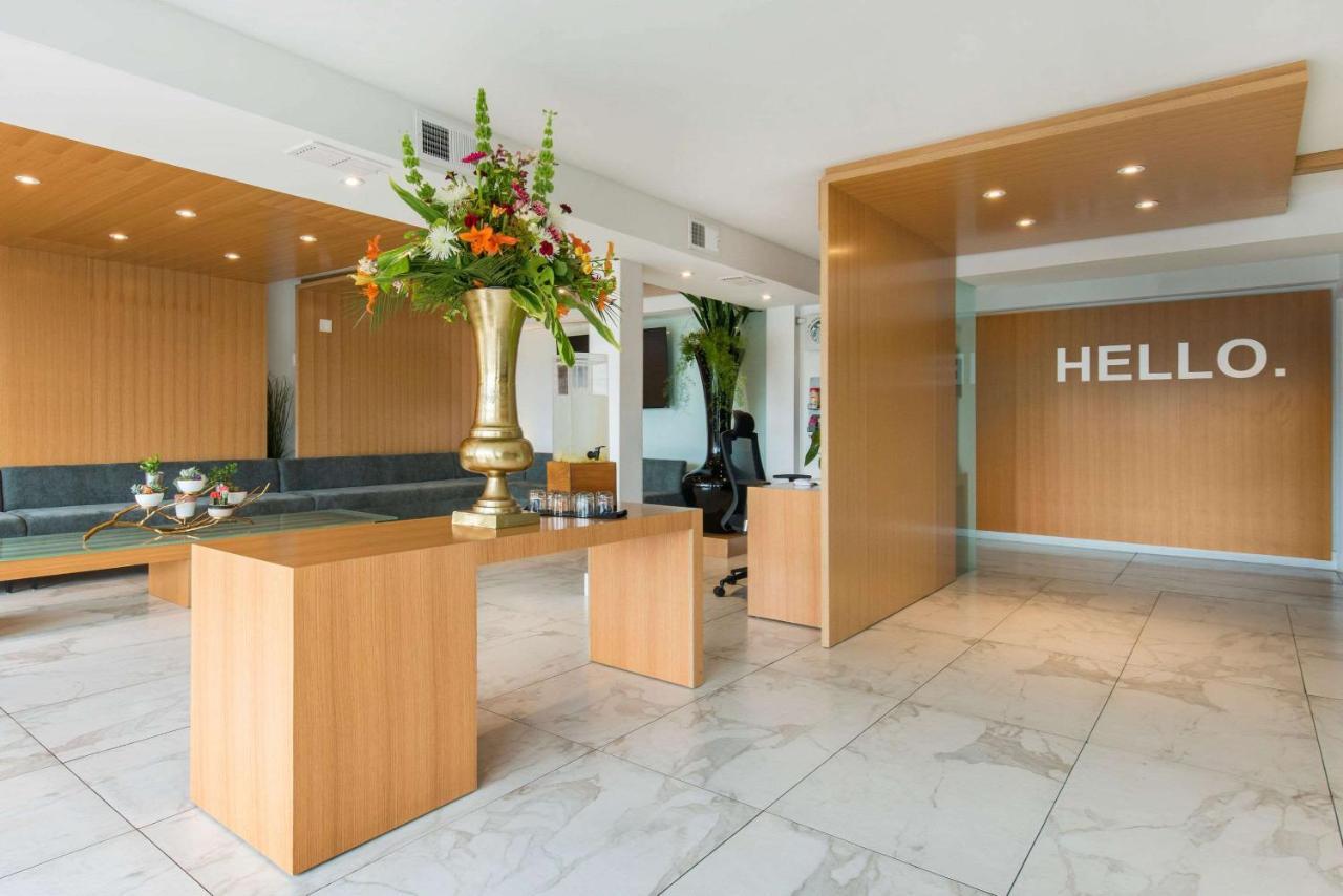 West Wing Hotel, Ascend Hotel Collection Tampa Exterior photo